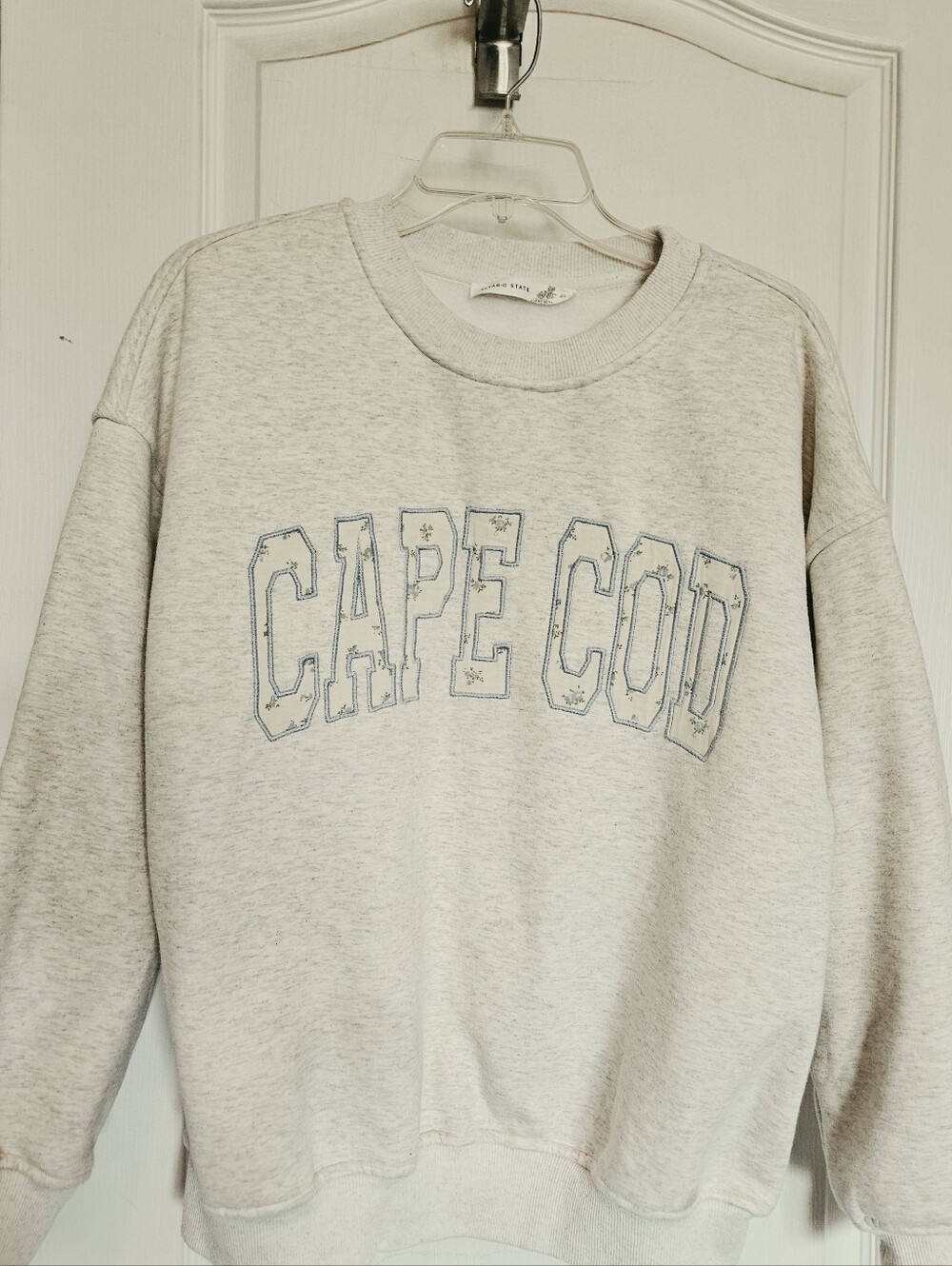 Altar'd State Vintage Cape Cod Embroidered Sweatshirt Gray XS,Fits Like A Small